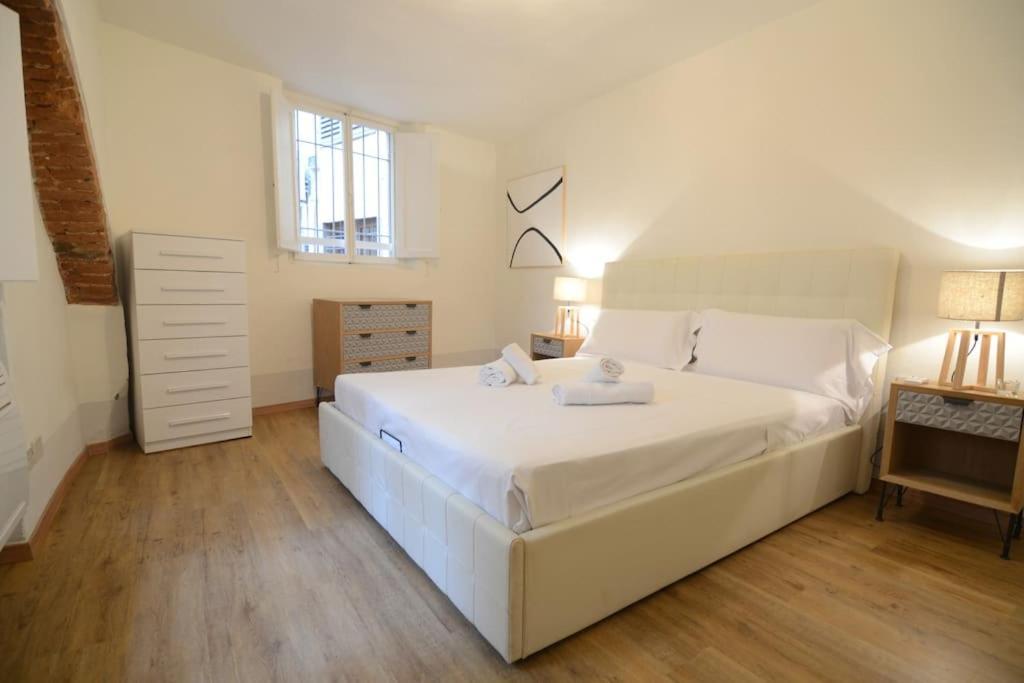 Keys Of Italy - Sprone 15 - 2 Bedroom Family Apartment By Ponte Vecchio Флоренция Экстерьер фото