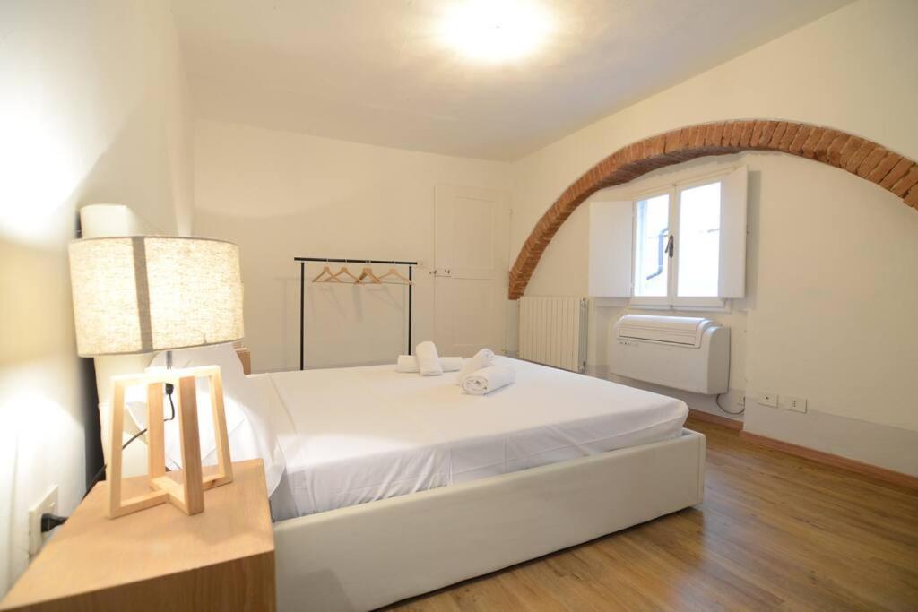 Keys Of Italy - Sprone 15 - 2 Bedroom Family Apartment By Ponte Vecchio Флоренция Экстерьер фото