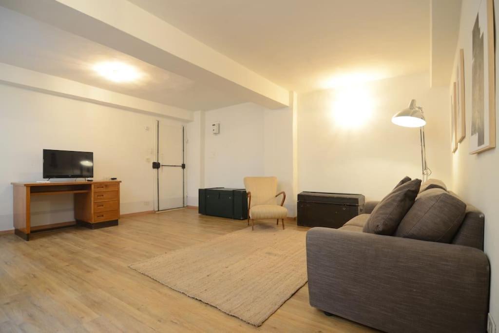 Keys Of Italy - Sprone 15 - 2 Bedroom Family Apartment By Ponte Vecchio Флоренция Экстерьер фото